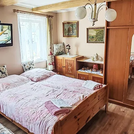 Jiretinska Chaloupka By Interhome Apartamento Jiřetín pod Jedlovou